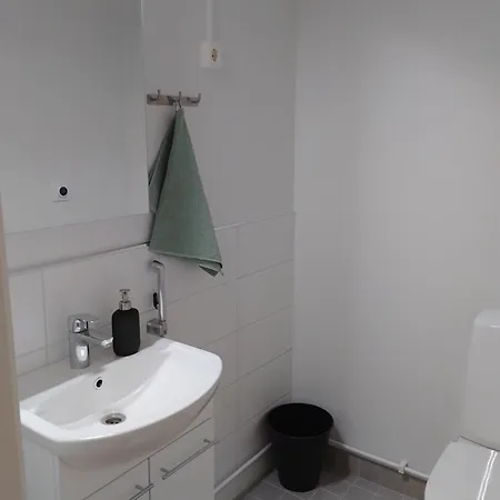 Varakoti Iines Apartamento *